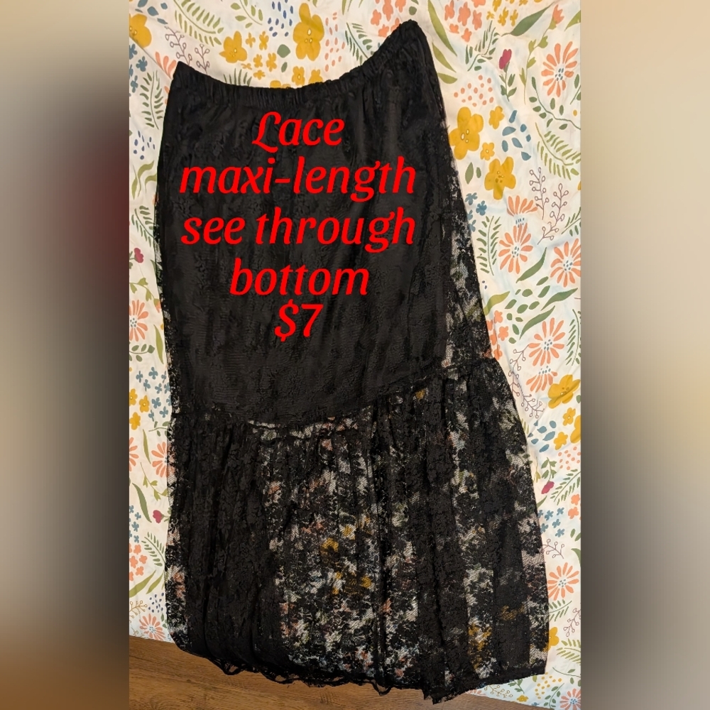 Elegant Black Tiered Maxi Skirt for Night Out